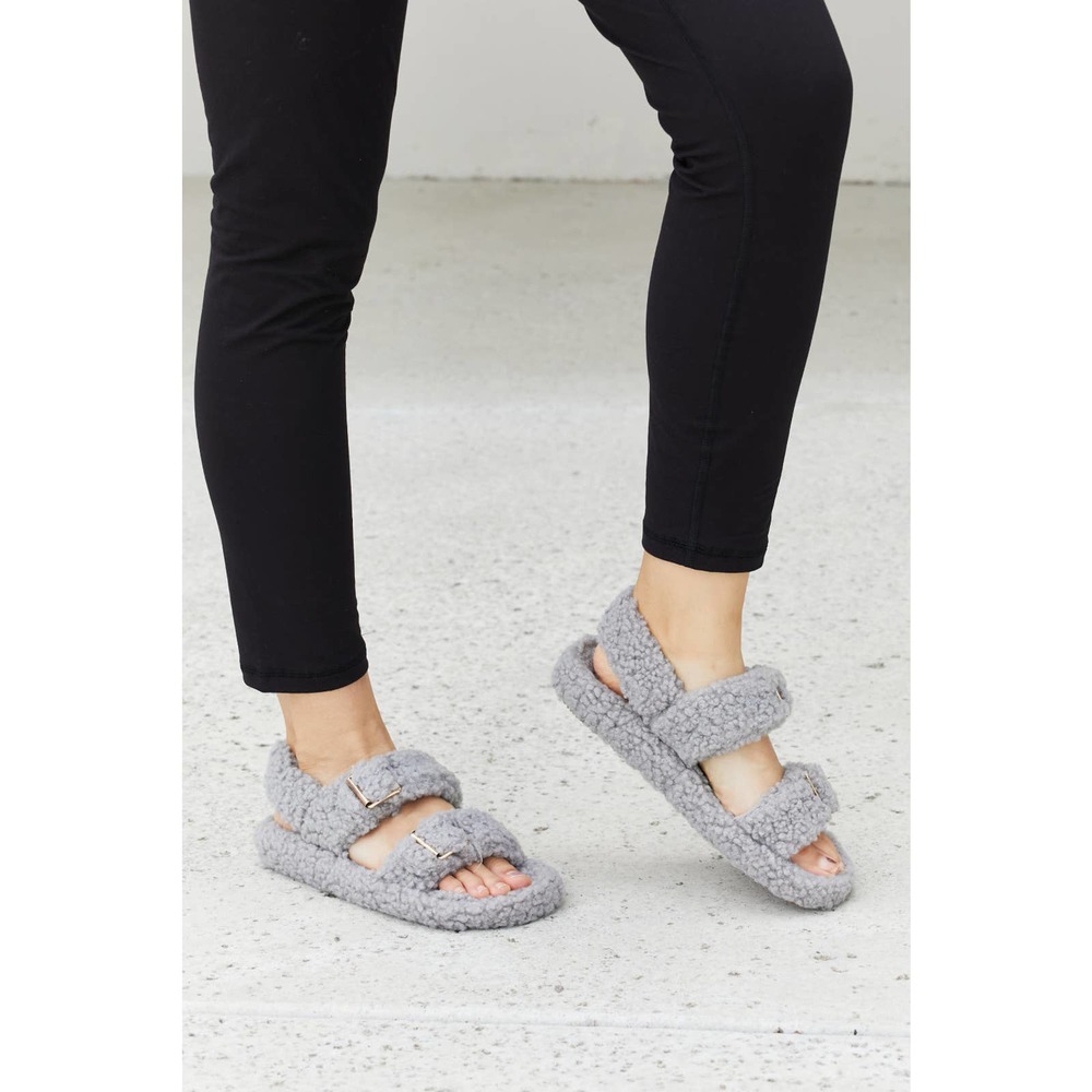Cozy Atmosphere Faux Fur Buckled Sandals in Grey